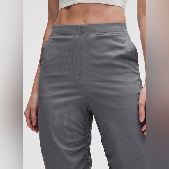 Lululemon Dance Studio Slim-Fit High-Rise Flared Pants XS NWT - Picture 10 of 14
